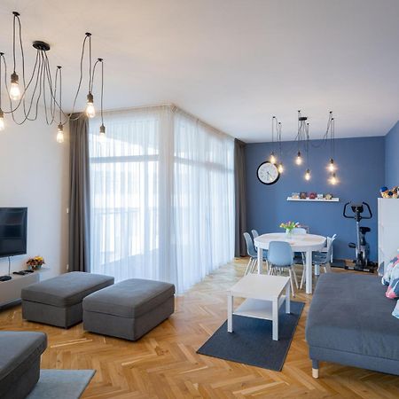 Veleslavin Apartments Prag Exteriör bild