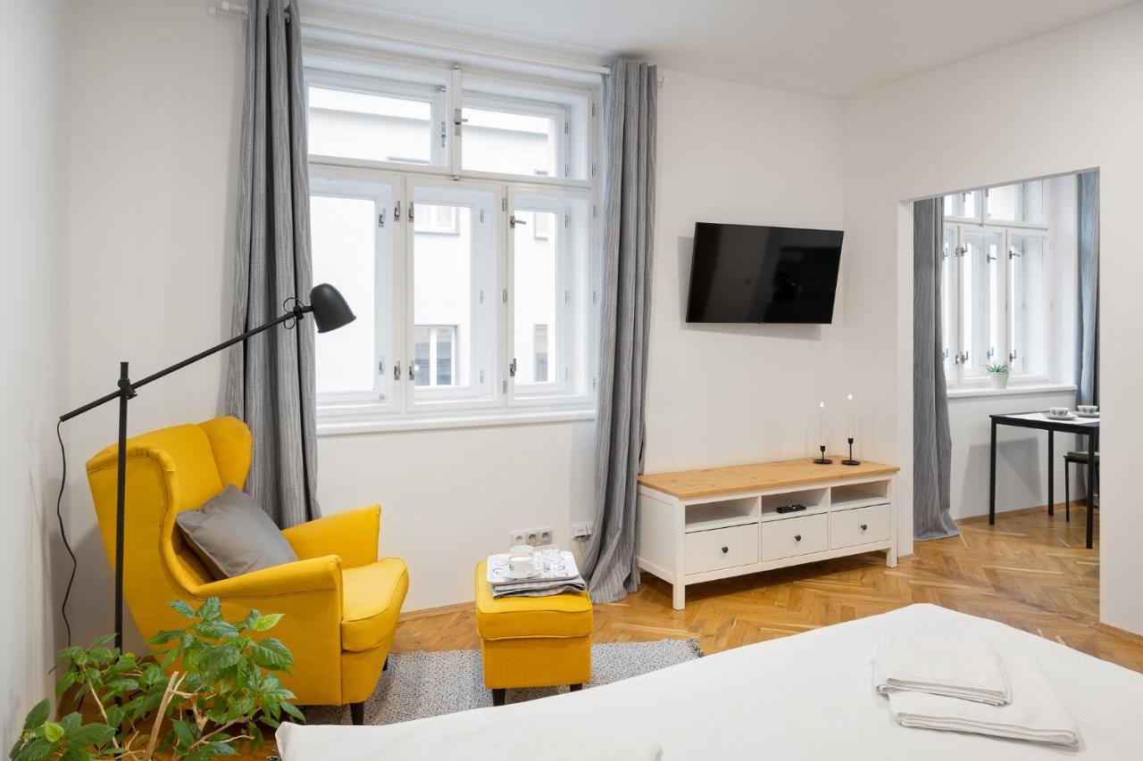 Veleslavin Apartments Prag Exteriör bild