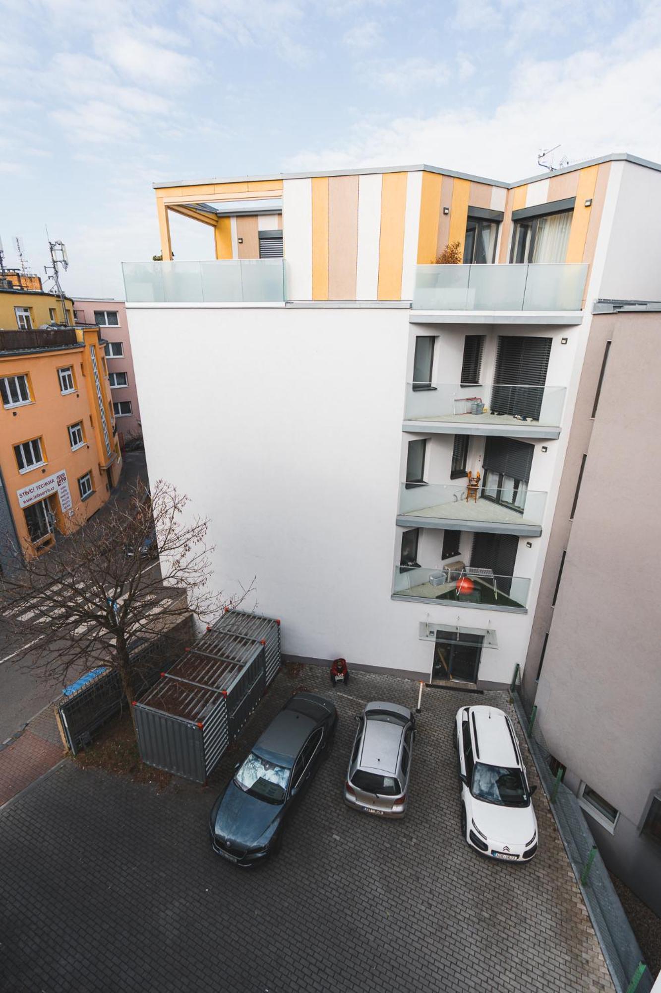 Veleslavin Apartments Prag Exteriör bild